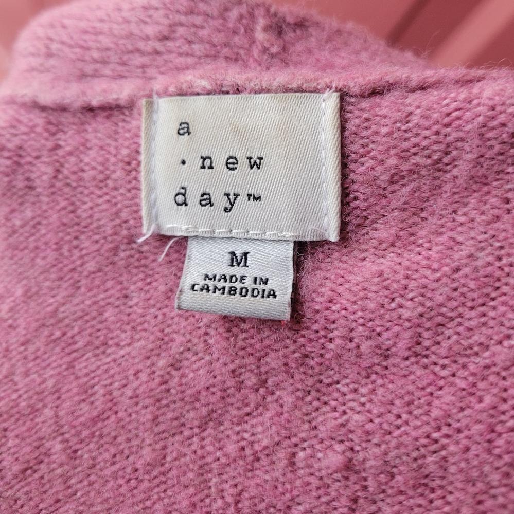Pink long open sweater with pockets - Picture 2 of 4
